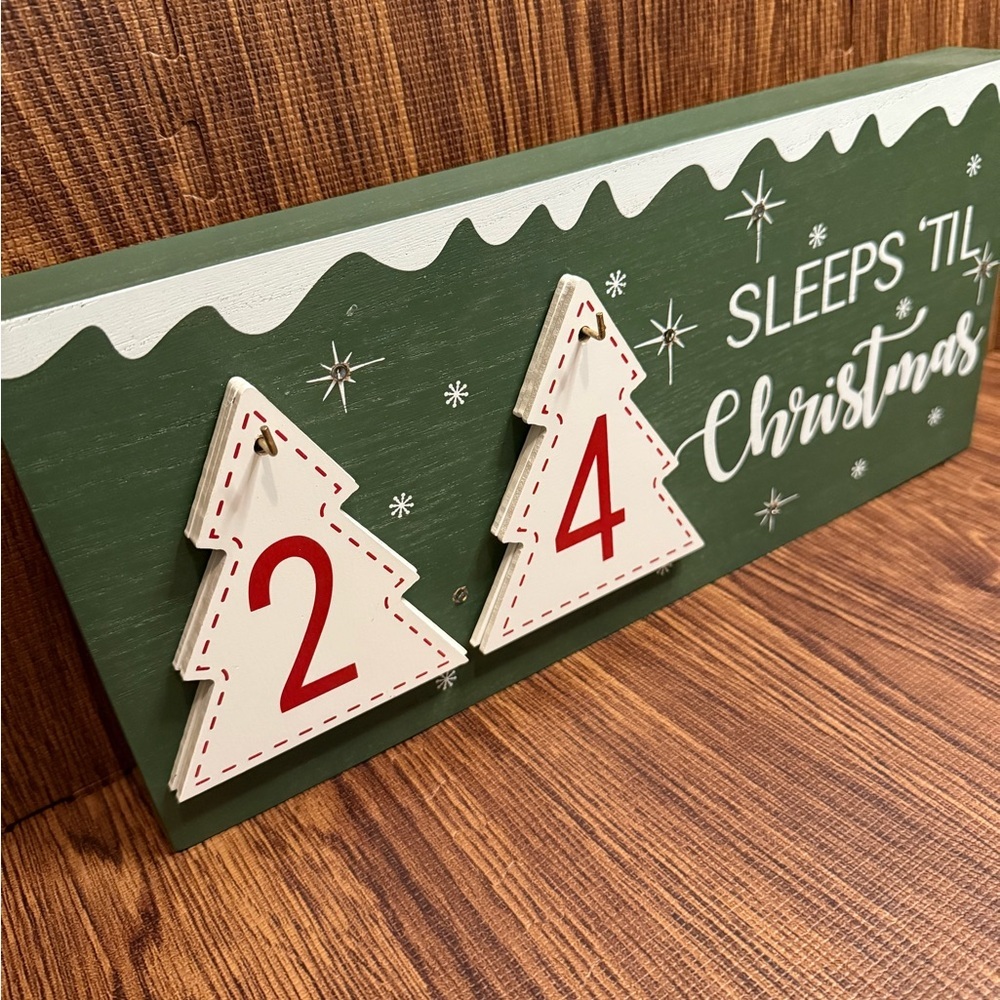 Christmas Countdown - Light Up - Picture 2 of 6